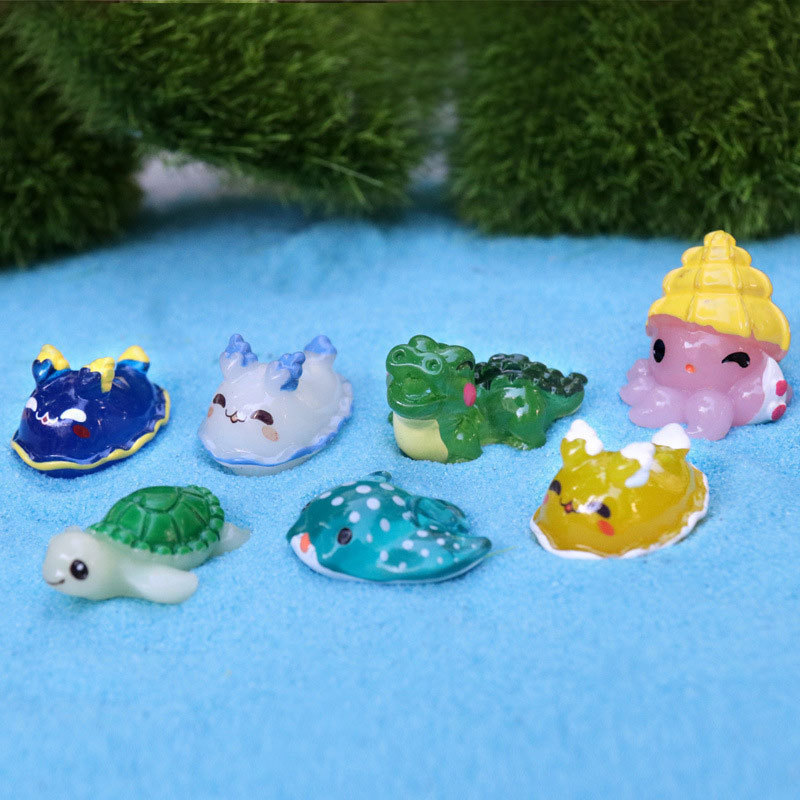 Mini Dophin Figurines Ocean Sea Animal Miniatures Figurines Garden Ornaments DIY Micro Landscape Terrarium Decoration