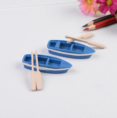 1Pcs boat and 2pcs oar/doll house//miniatures/lovely cute/fairy garden gnome