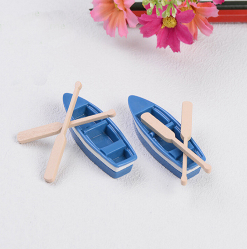 1Pcs boat and 2pcs oar/doll house//miniatures/lovely cute/fairy garden gnome