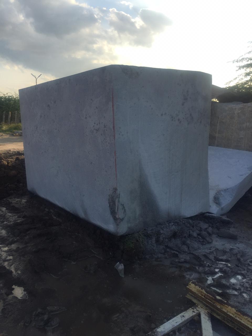 White Granite Block Kashmir White Rough Block Raw Granite Big Blocks Full White Granite