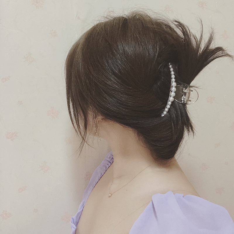 She Shares Hot Selling Woman Korean High Quality Pearl Style Small claw clips