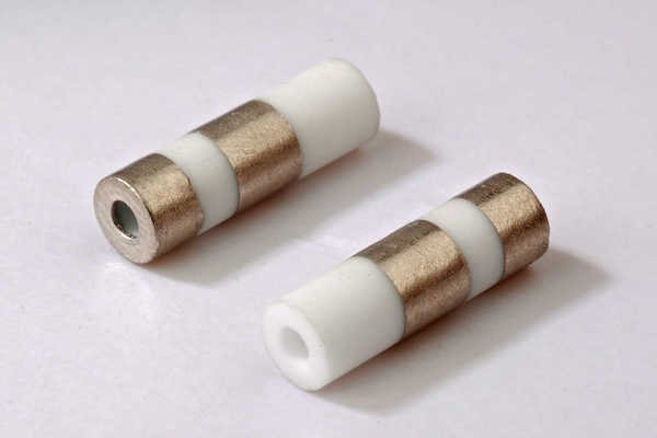 Custom Advanced Metalized Vacuum Ceramic Parts for Brazing with Metal