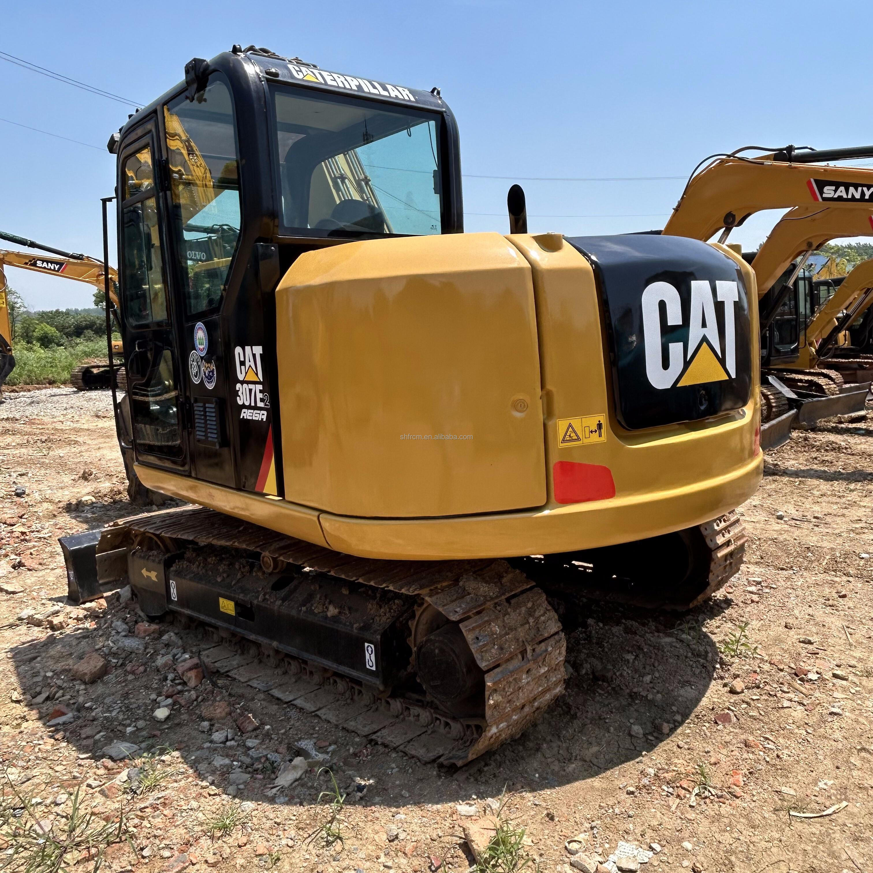 Used Japan CAT caterpillar 307 mini hydraulic crawler excavator 307E2 307E 308E2 306E2 305.5E2 with dozer quick coupler digger