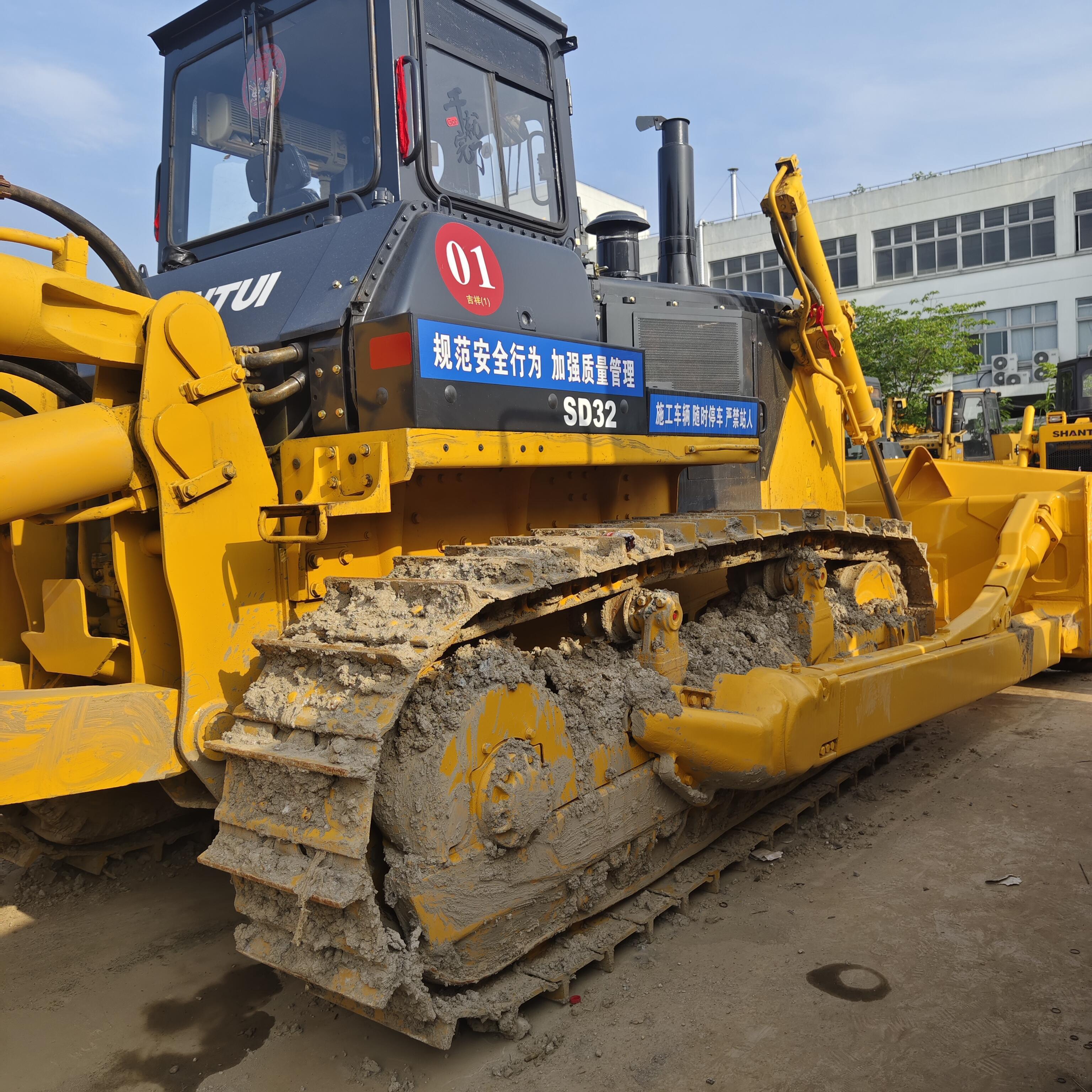 Used China brand shantui bulldozer SD22 new model crawler dozer with cheap bulldozer price and diesel engine for sale