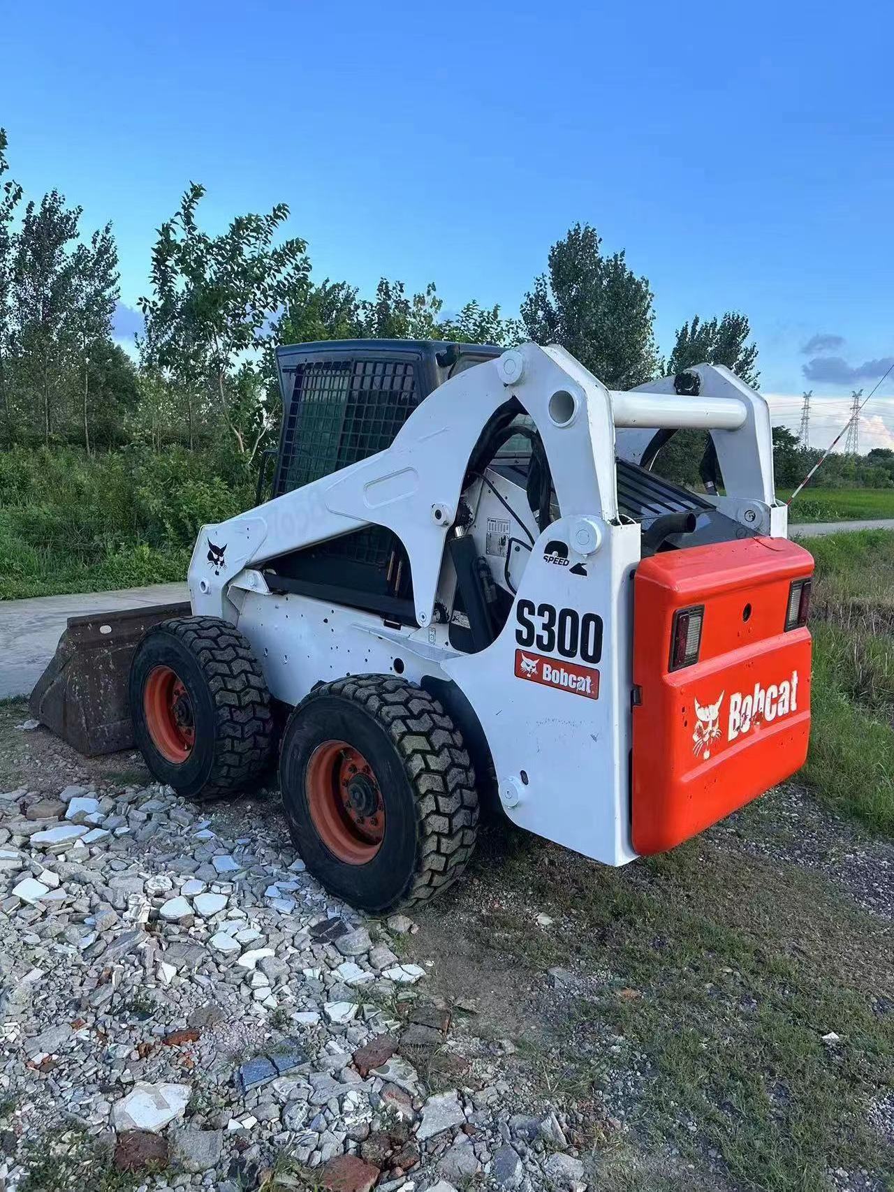 Real America  farm device Mini skid steer Excavators Mini Excavator used bobcat s150  for sale