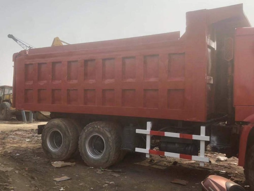 used sinotruk howo  bump truck  for sale