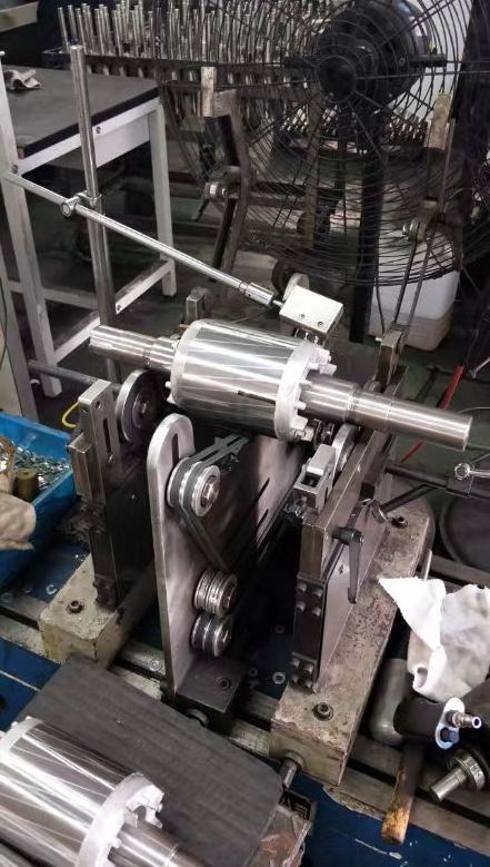 Engine Crankshaft Balancing Machine Roller