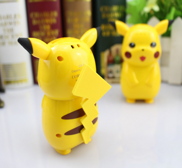 Smart Cartoon Pikachu Power Banks with Voice and Light 10000mah Factory Direct Sale Power Bank