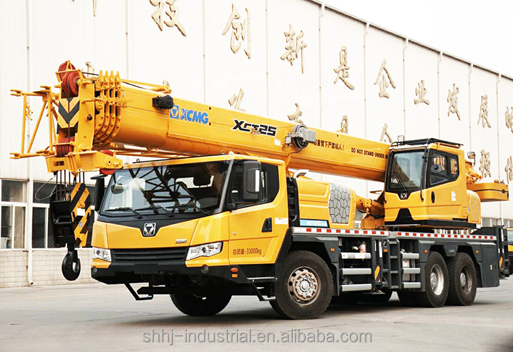 Brand new Lifting Truck Crane 25 Ton 43.5 Meter Boom Telescopic Boom Crane Truck XCT25L4