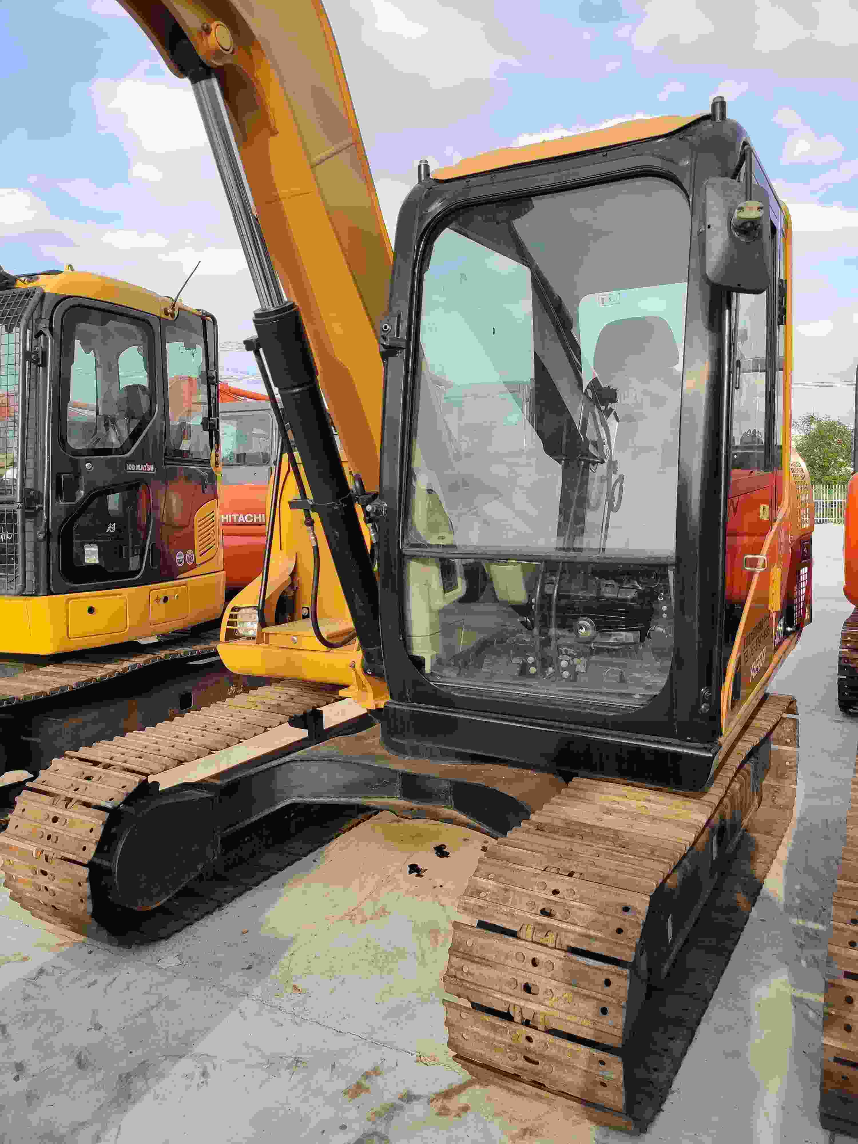 Used Cat 307 307C Second Hand Caterpillar 307 For Sale 7 Ton Earth Moving Machine cat307c Mini Crawler Bucket Hydraulic Digger