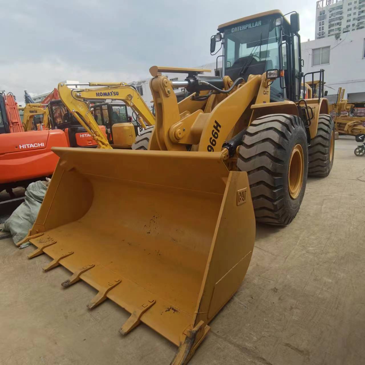 Original Japan Cat 966H 966L 966 Loader For Sale  Caterpillar Second hand Large front end wheel loader Construction Machinery