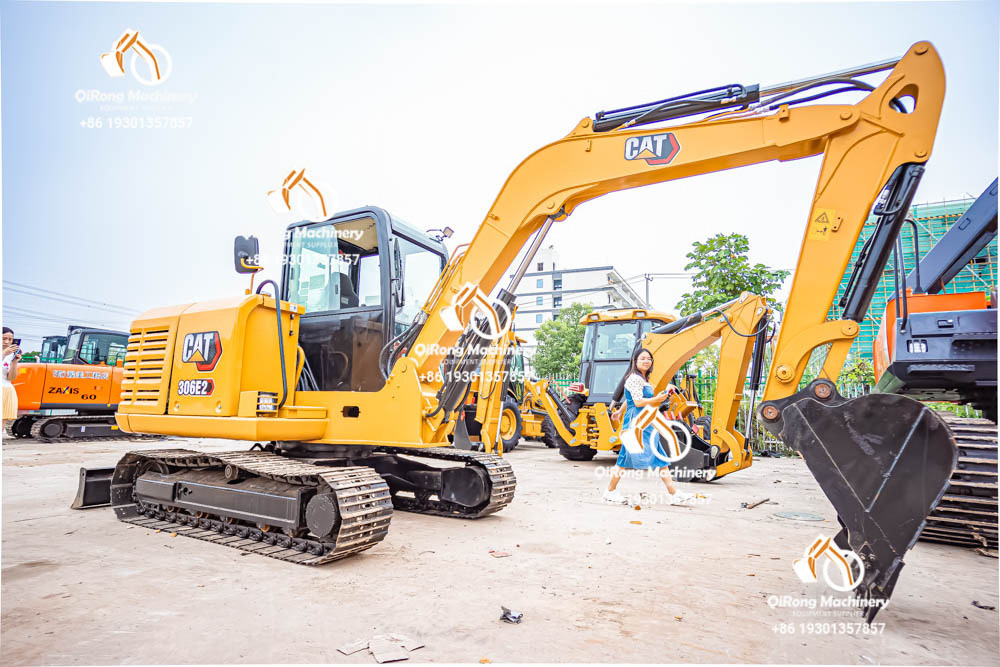 Used Machinery Cat306e Cat 306E2 Excavator Mini Digger