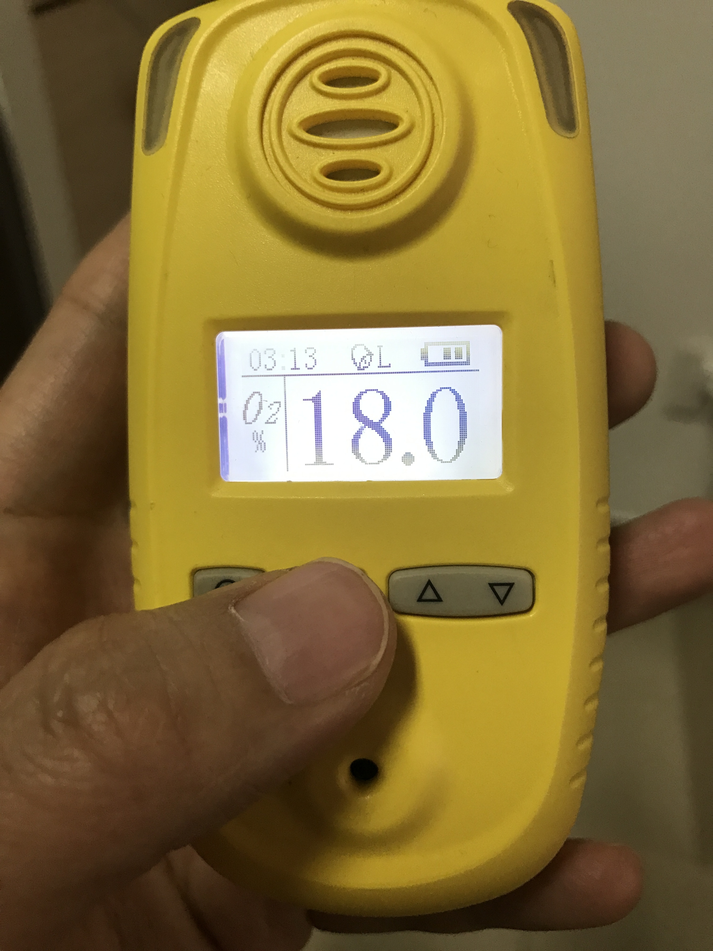 Data logger Portable Oxygen Gas Detector with (0~30)%vol with Sound Light Vibration Alarm, O2 gas detector