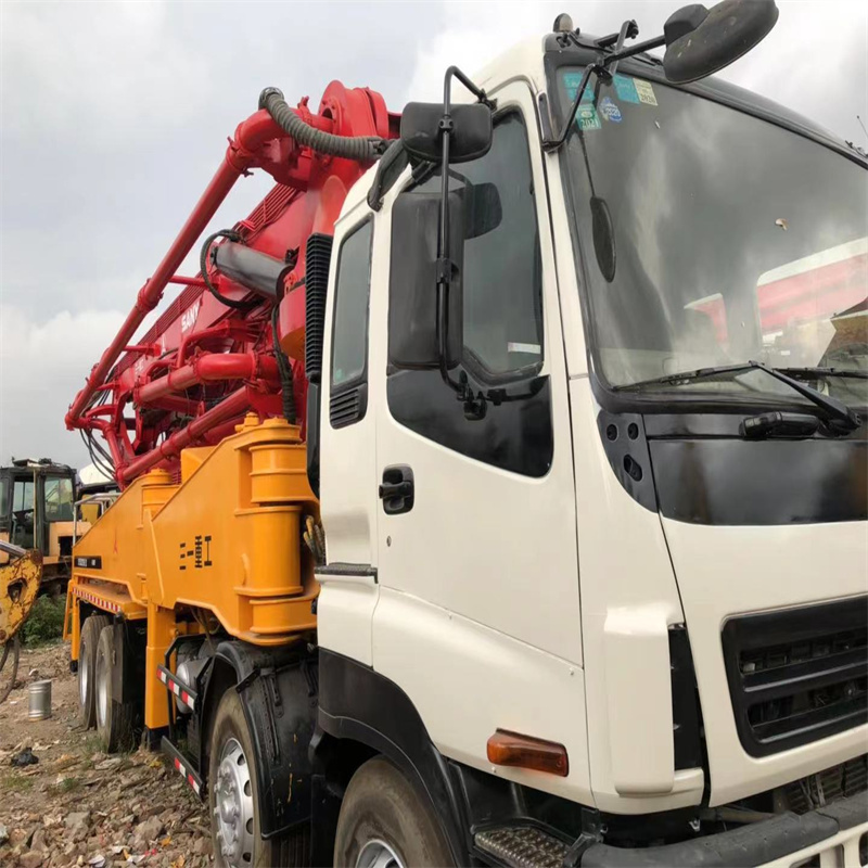 China top brand concrete pump truck  sy5382thb in stock and ready to work sy 5382thb 37m 45m 47 48m 52m good working condition