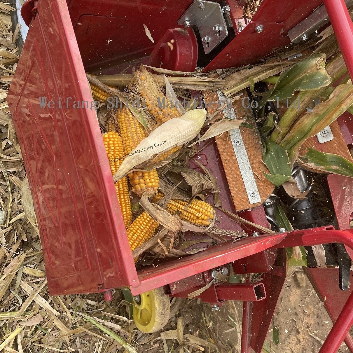 Farming machine small sweet corn harvester / corn cob harvesting machine