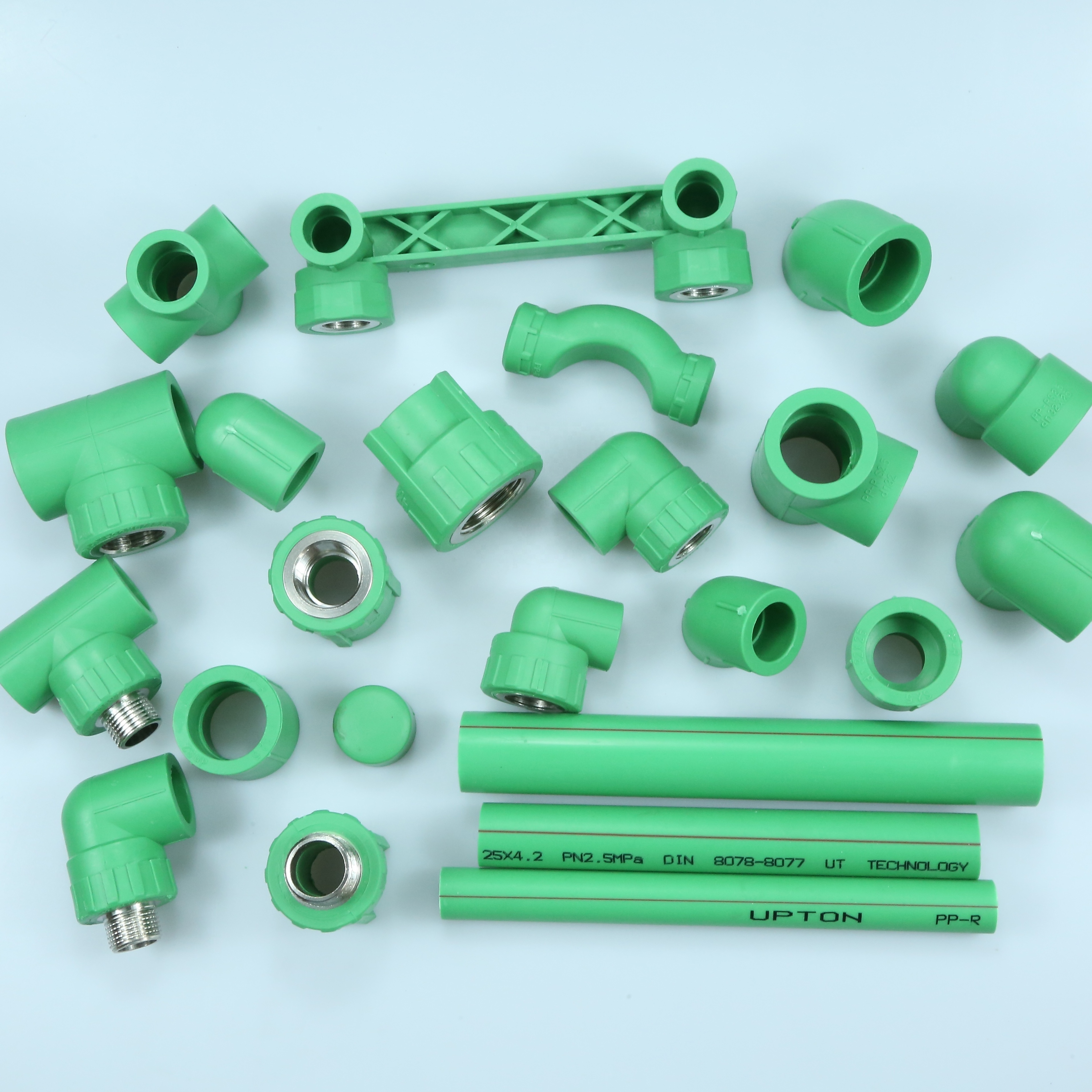 High quality PPR Pipe Plumbing Accessories Plastic Fittings Ppr Fitting Plumbing Materials Pipe fittings  for water supply