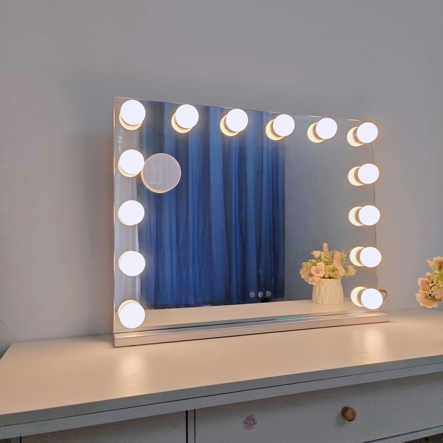 Hot sales Desktop Large Led Makeup mirrors With Light Cosmetic Table Lights Bulbs Smart Touch Hollywood Vanity Mirror