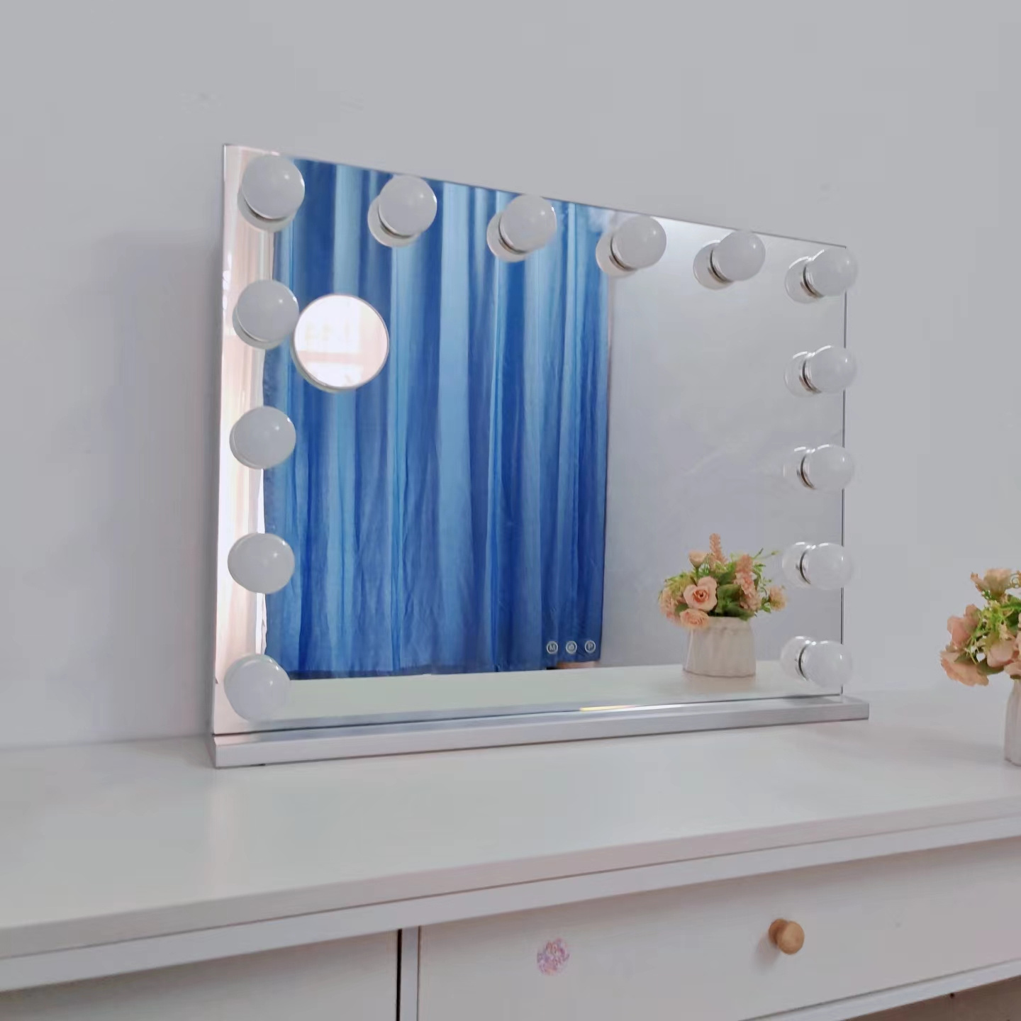 Hot sales Desktop Large Led Makeup mirrors With Light Cosmetic Table Lights Bulbs Smart Touch Hollywood Vanity Mirror