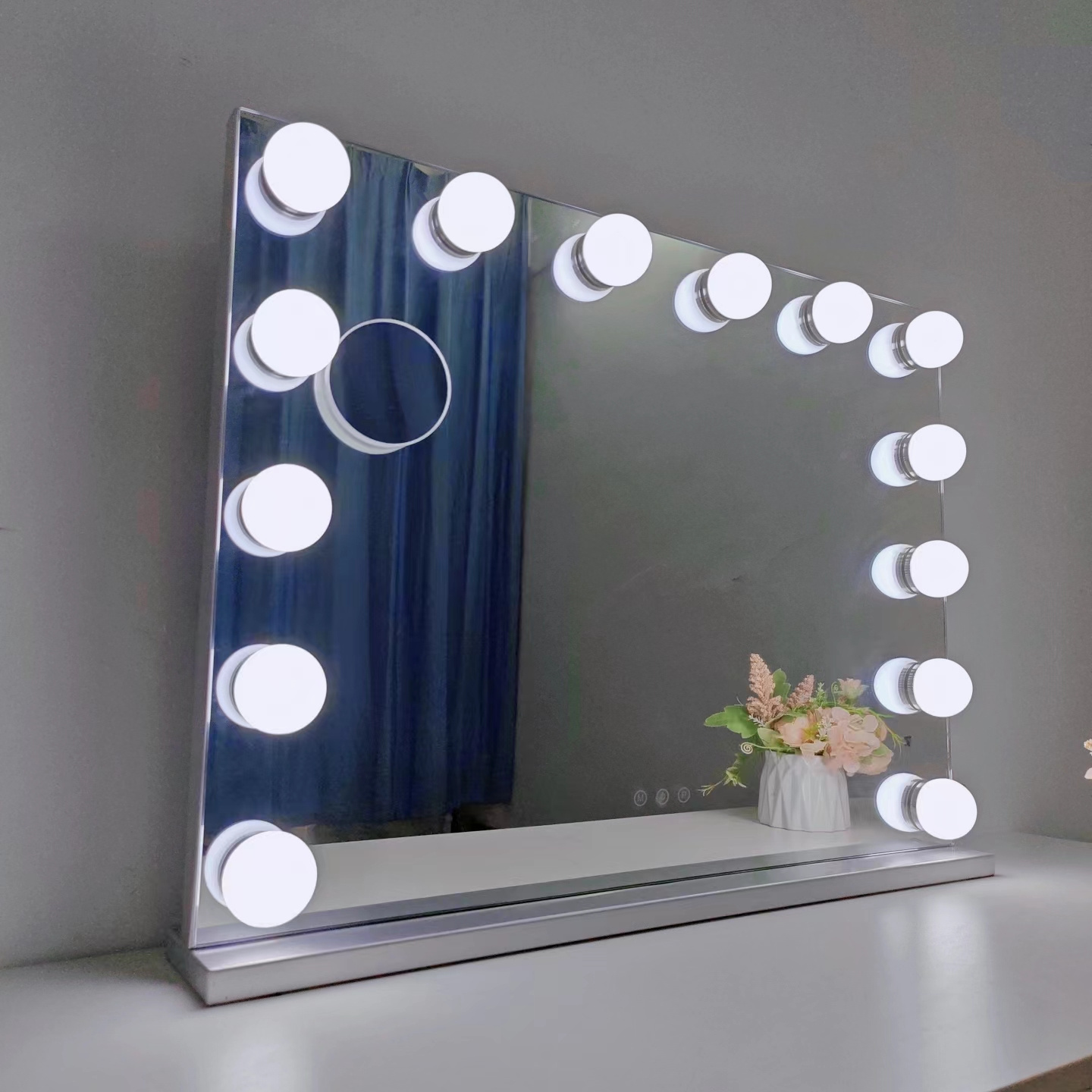 Hot sales Desktop Large Led Makeup mirrors With Light Cosmetic Table Lights Bulbs Smart Touch Hollywood Vanity Mirror