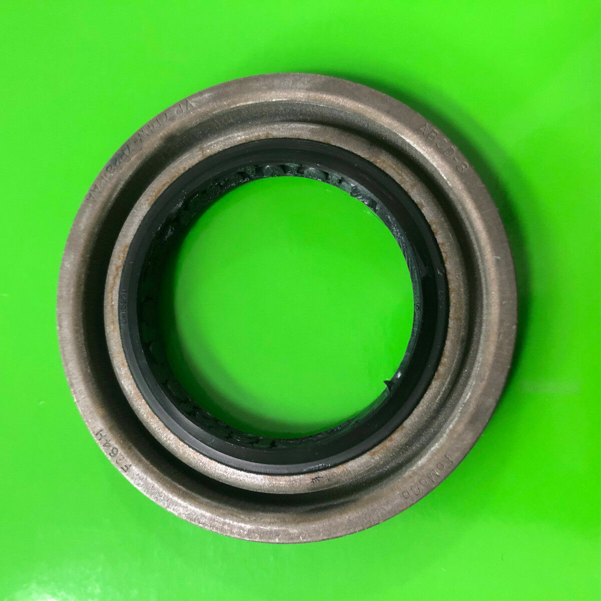 7T4Z7R284A Transfer case oil seal Rear Pinion Seal Transfer Case for Ford Edge Explorer