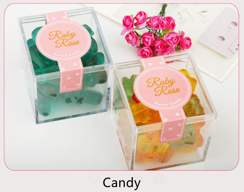 Manufacture wholesale Square Acrylic Storage Cube Small Candy Favor Clear Acrylic Box With Lid