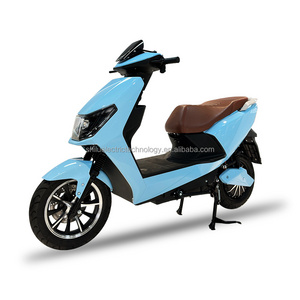 Europe Warehouse Popular Electric Scooter Moped 60V/ 72V For Lady Teenager With USB Charging Port