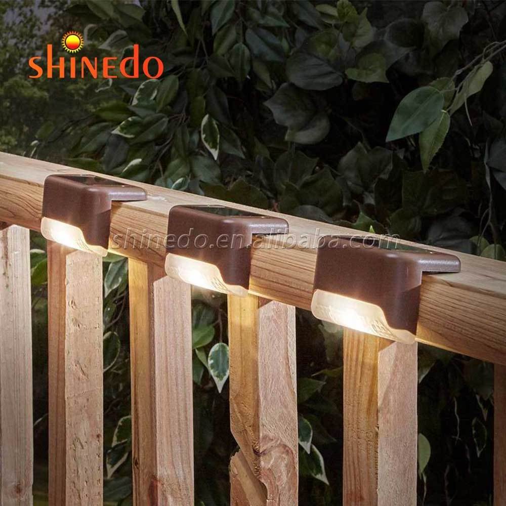 Waterproof Solar Powered Mini Deck Light Yard Wall Fence Light For Yard Pathway