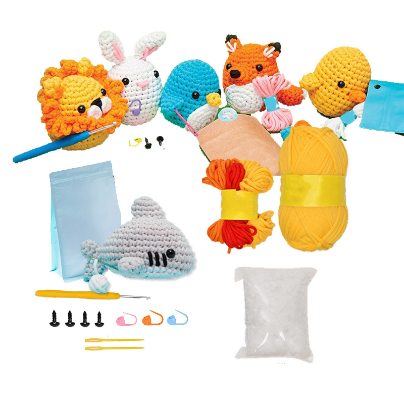 Easy-to-do Customized Animal Yarn Learn To Beginner Diy Mini Handmade Craft Projector Penguin Crochet Kit For Kids/