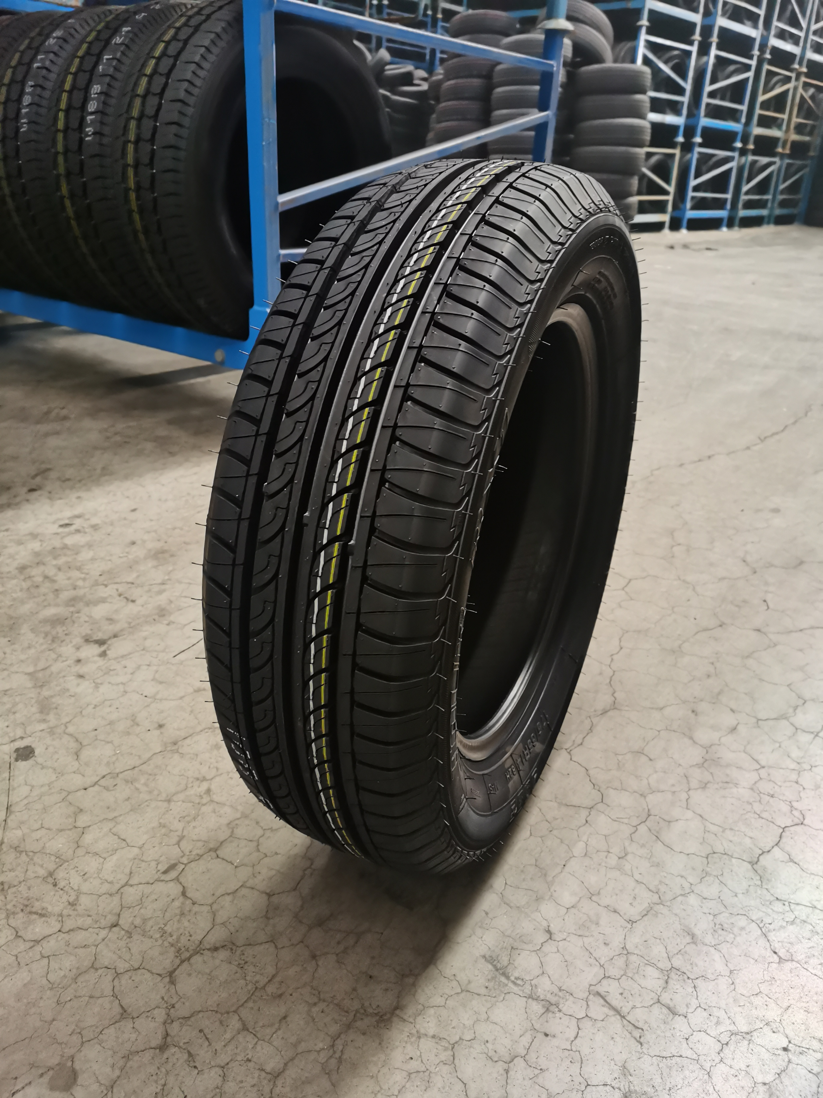 CAR TIRE 175/70R14 185/70R14 195/70R14 205/70R14