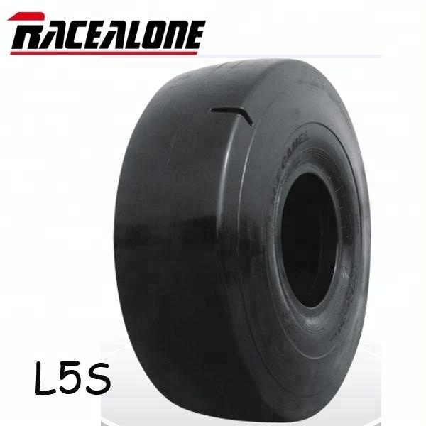 China Factory Professional Popular Size Otr Tyre Sand Desert Tyre 9.00-16 9.00-17 900-16