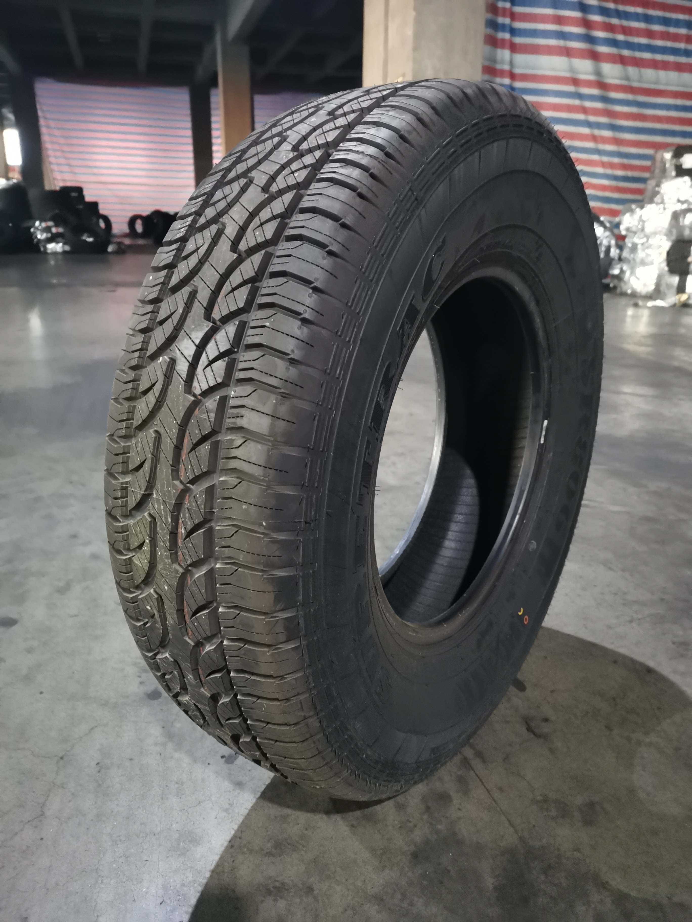 China brand high quality PCR tire SUV car tire with EU Label E-Reach ECE tyre