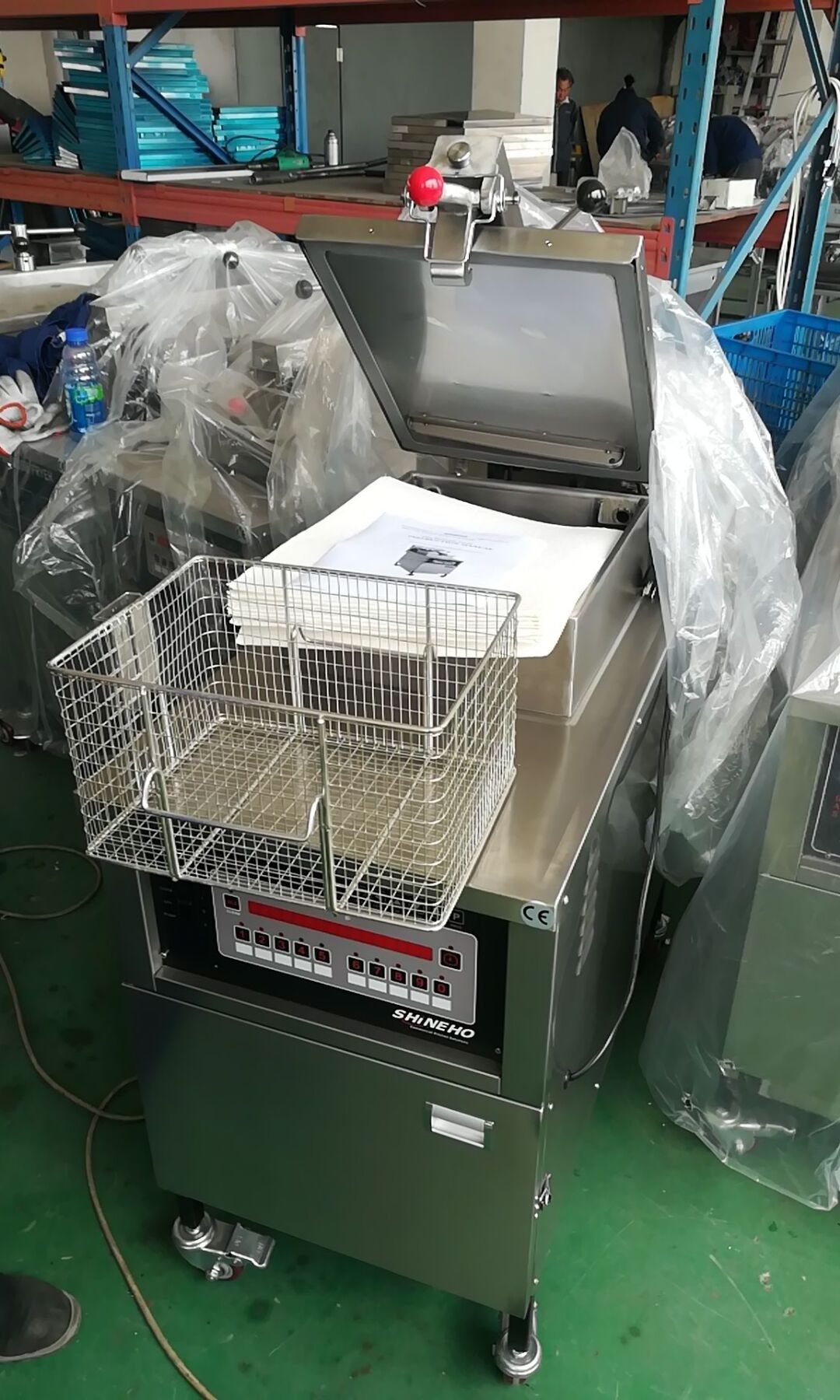 Natural gas fryer pressure fryer with oil filter used henny penny pressure fryer with CE