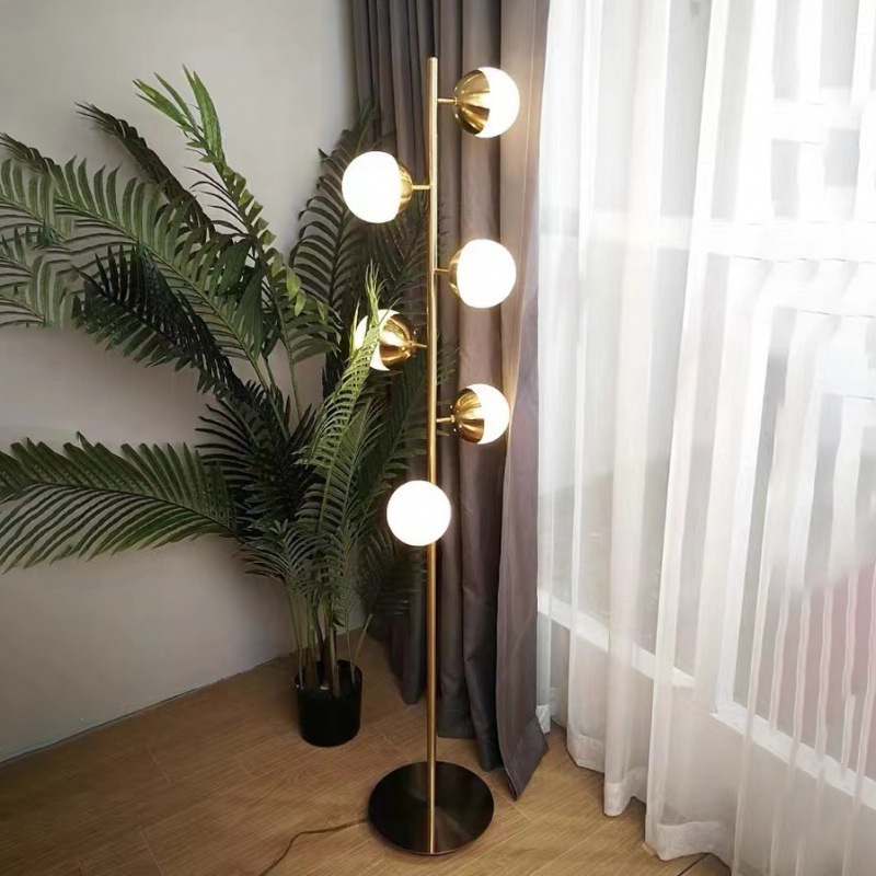 Art Metal Floor Light Coffee Shop Reading Lights Golden Ball Lantern Decorative Villa Living Room Floor Lamp