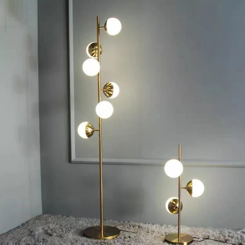 Art Metal Floor Light Coffee Shop Reading Lights Golden Ball Lantern Decorative Villa Living Room Floor Lamp