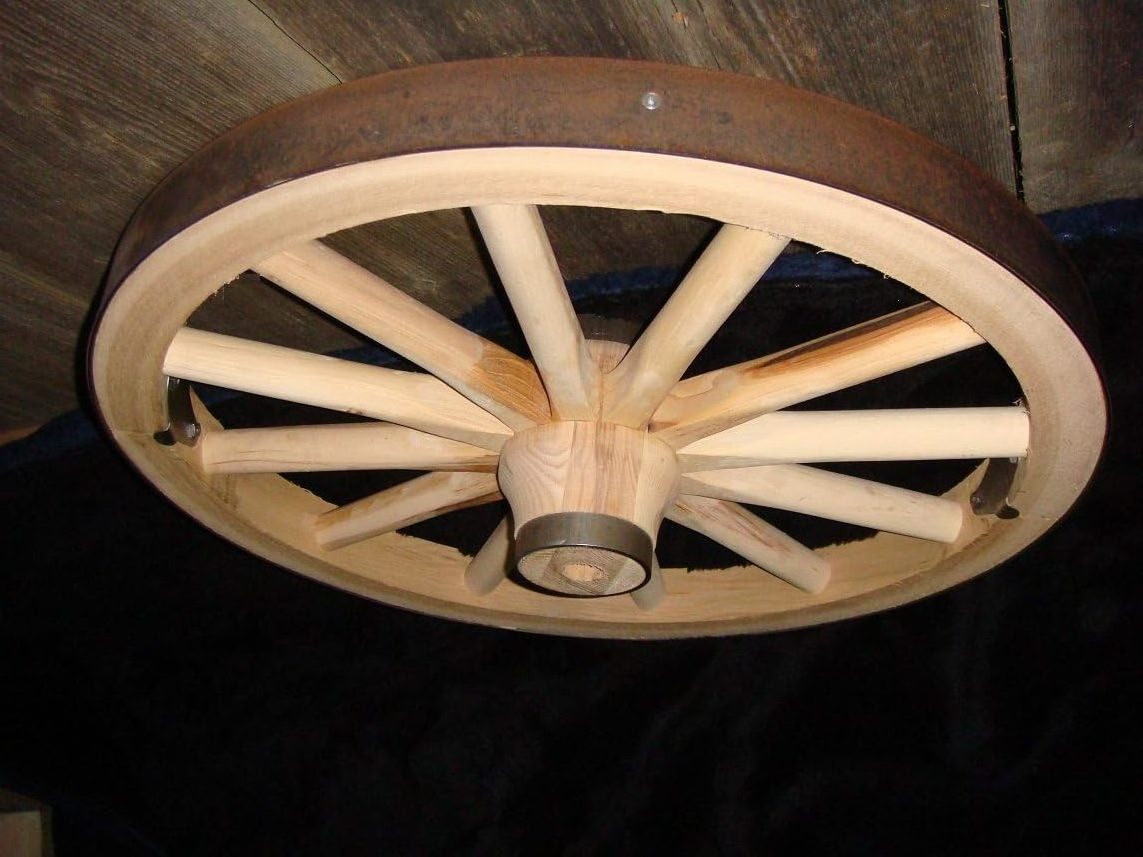 Decorative - Wood Wagon Wheel - 18 Inch x 2 Inch wagon wheel - wood hub