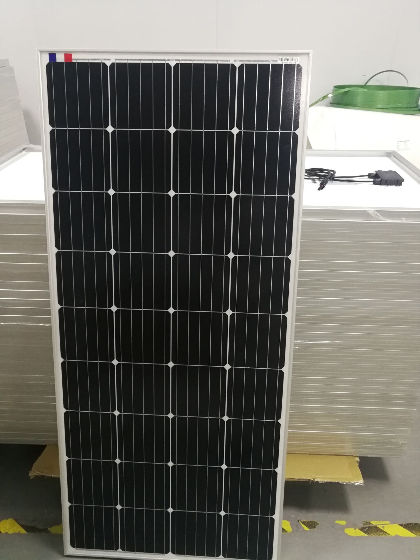 25 years warranty Monocrystalline 150W 160W 180W solar plate 200W Solar Panel 200 watt solar panel for off grid system