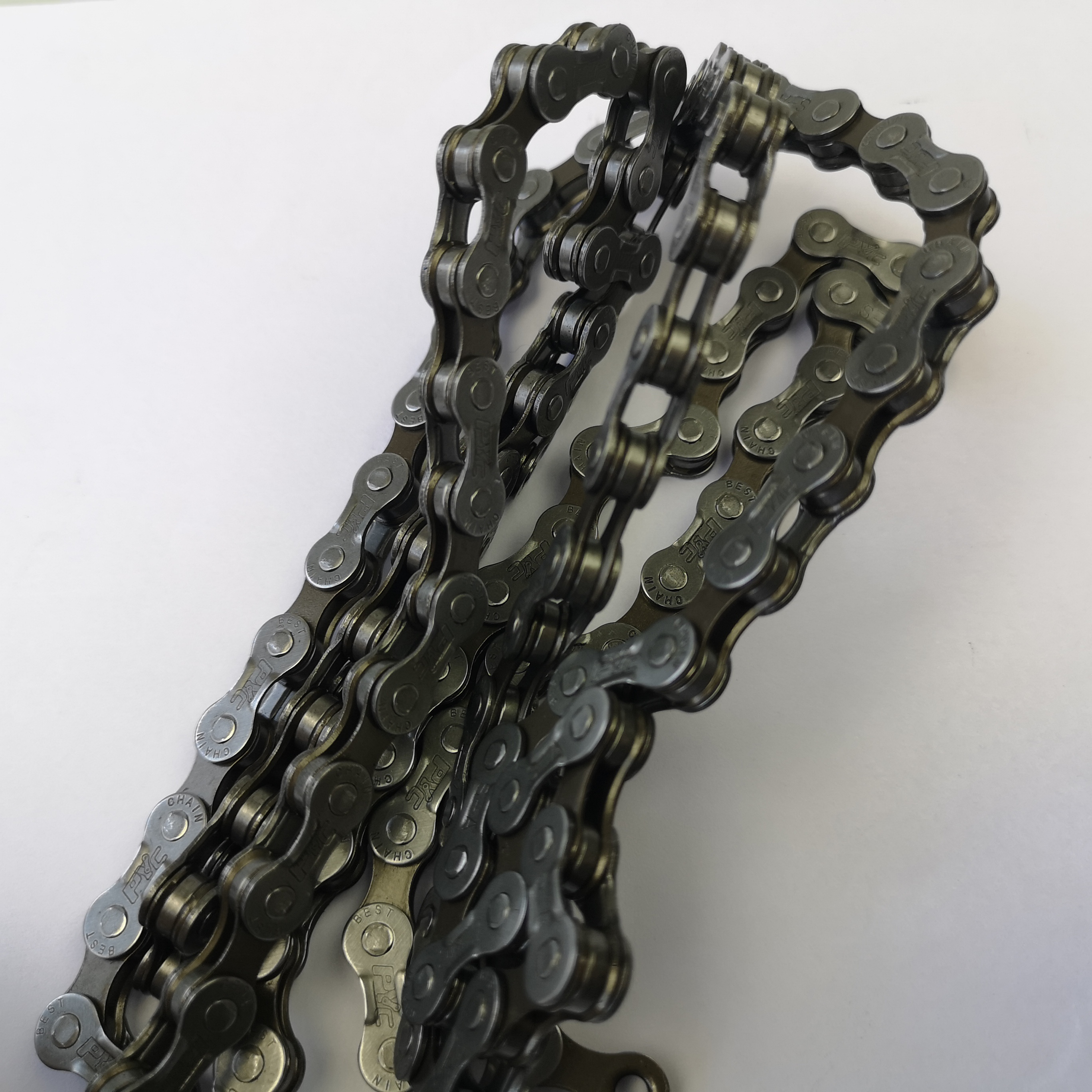 High Quality Customized MTB Cycle Chain Bicycle Part 8 Speed Bike Chain for  Mountain Bicycle Chain