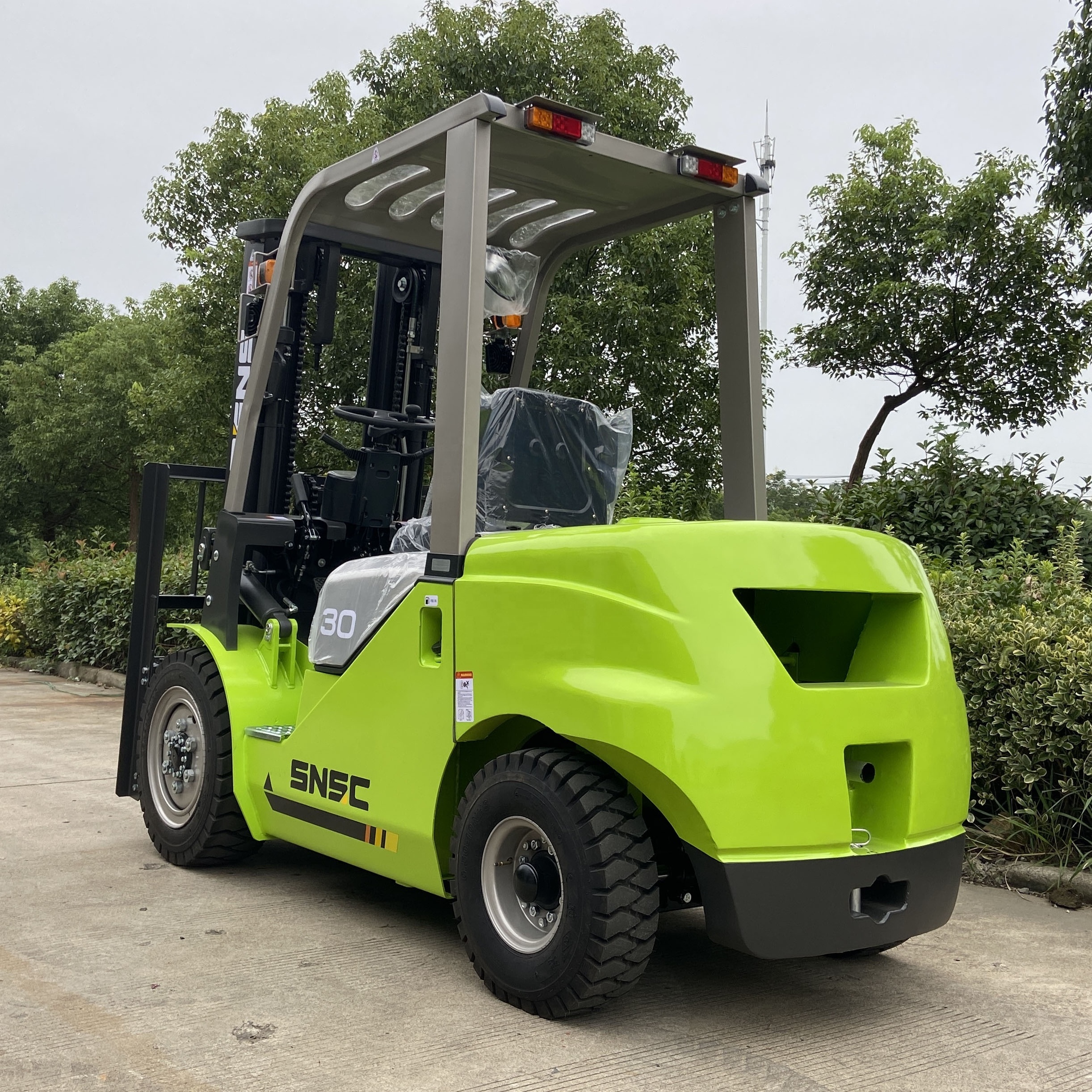 3 ton diesel forklift truck with Mitsubishi S4S Engine