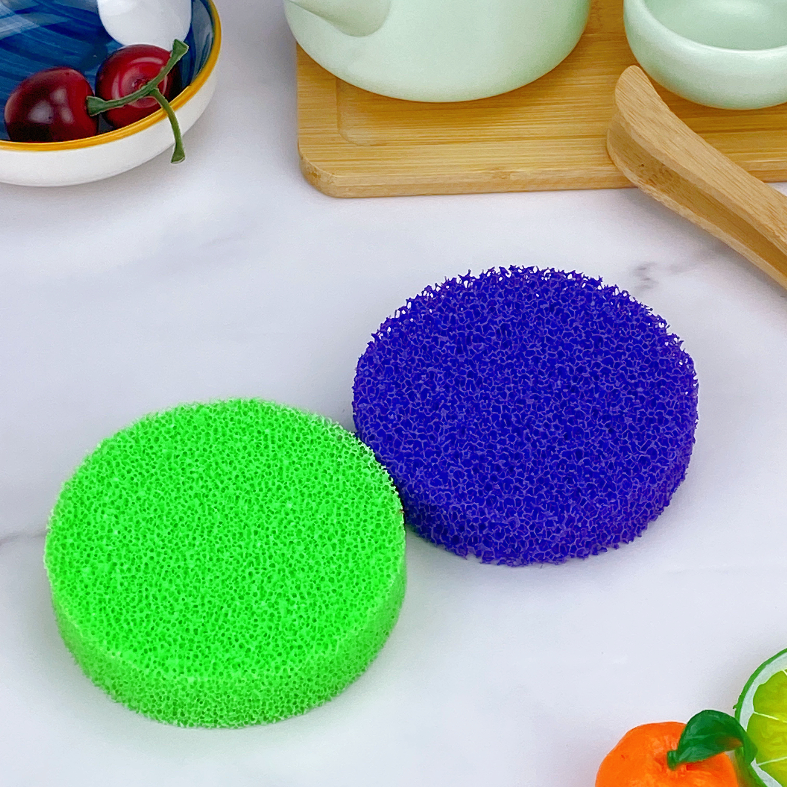 Silicone material sponge, you can wash all kinds of tableware very clean, no waste of water, silicone dishwashing sponge