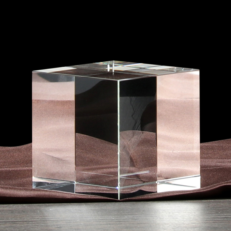 New arrival Hot Sale 3D Laser Engraved blank Crystal Glass Cube