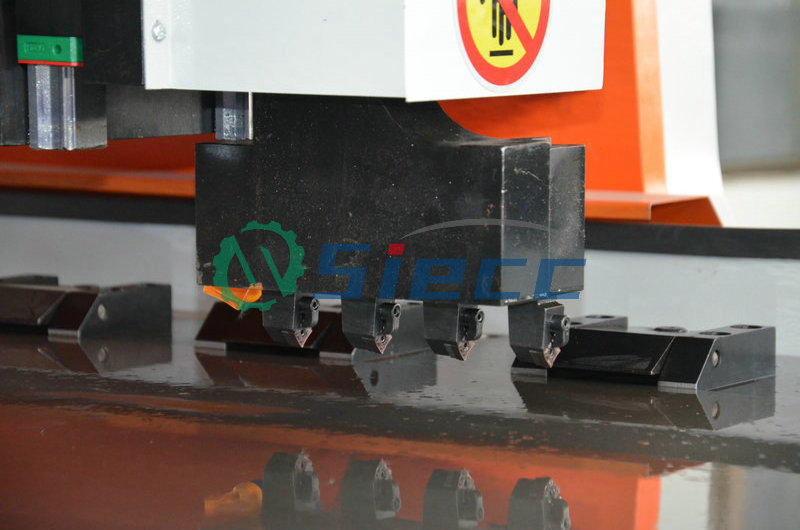 SIECC CNC Horizontal V Grooving Machine Auto V Grooving CNC Cutter Stainless Steel grooving machine