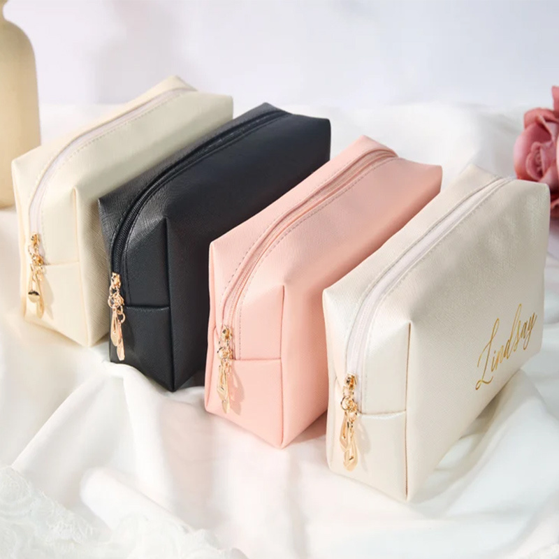 Custom golden logo Women Cosmetic Bags Organizer PU Leather pouch with zipper Travel Makeup Bag Bathroom wash bag