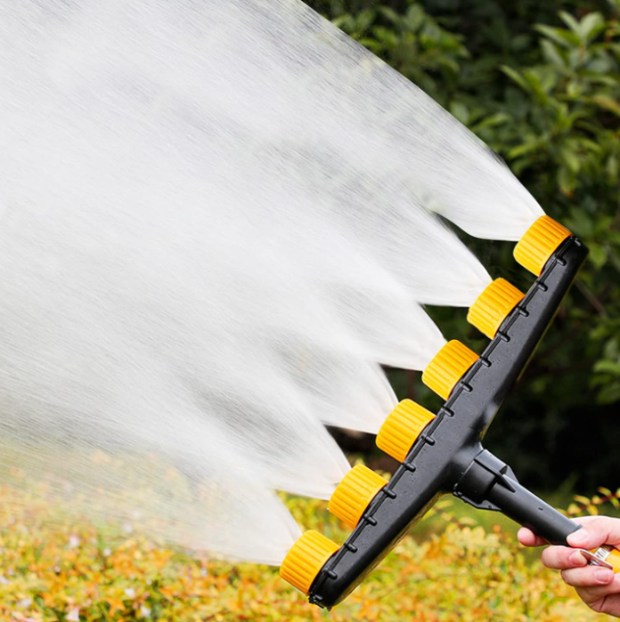 Wholesale 6 Way Plastic Splitter Sprinkler Head Garden Irrigation Atomizer Water Sprayer Nozzle Garden Water Guns