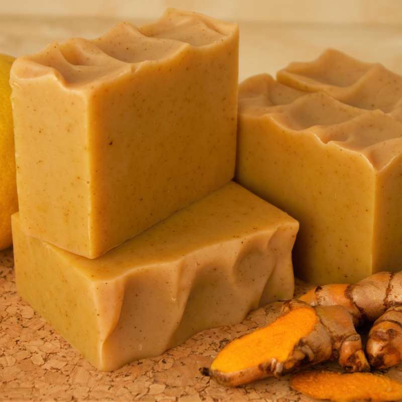 Wholesale Private Label Natural Organic Kojic Acid With Flower Turmeric And Papaya Herbal Soap