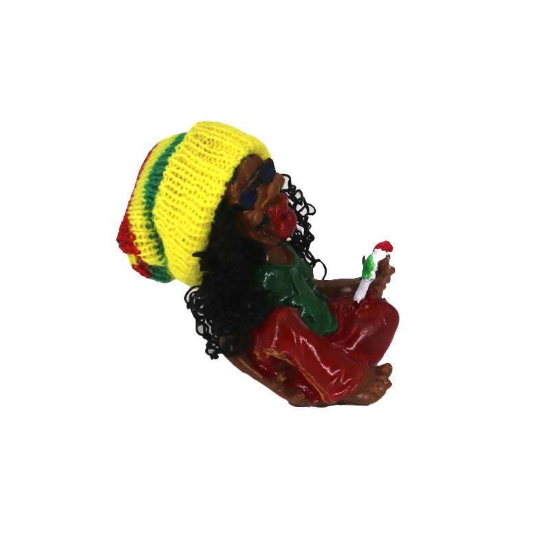 Wholesale Funnyh Resin Ashtray Round Shape Jamaican Ashtray Gift Cigarette Holder Smokeless Ashtray