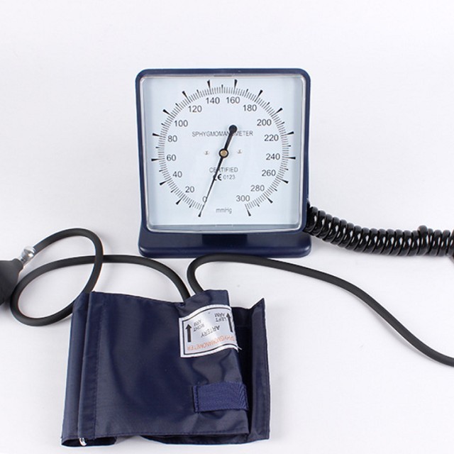 Desk Type Manual Aneroid Sphygmomanometer BP Machine Tabletop Sphygmomanometer