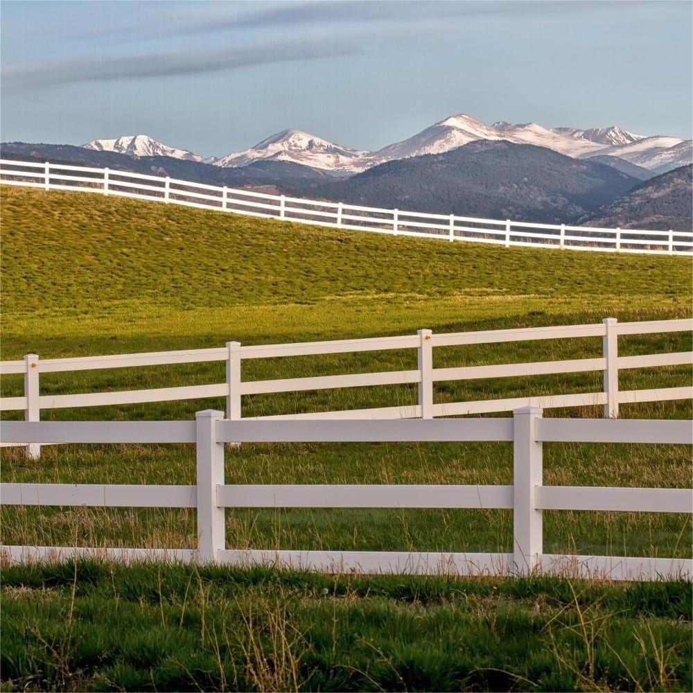 Customized pvc coated ranch rail horse yard fence panels anti-corrosive farm fencing vinyl horse fence with good price