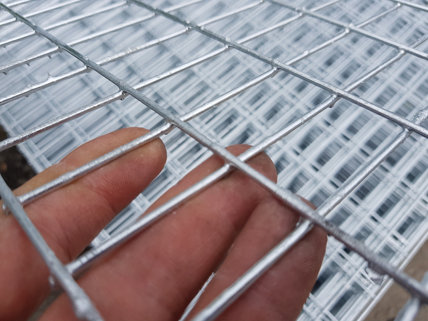 High Quality Stainless Steel Iron Rebar Welded Pvc And Galvanized Wire Mesh Fence Panels