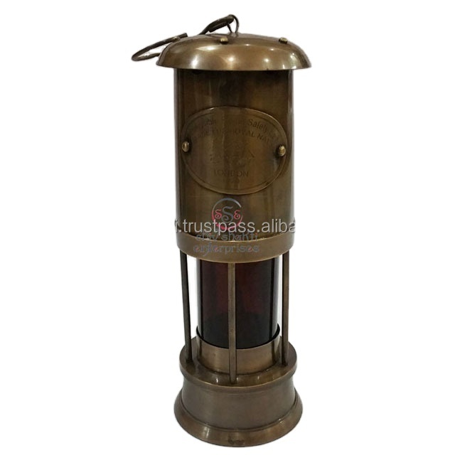 Nautical Brass Retro Kerosene Oil Table Lamp Camping Lantern With Candle Flickering Effect Home Collectible Brass Lantern