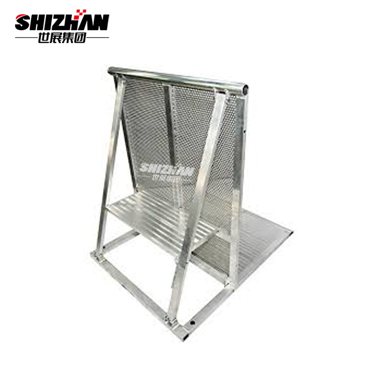 Durable outdoor event crowd control fence / aluminum mojo barrier